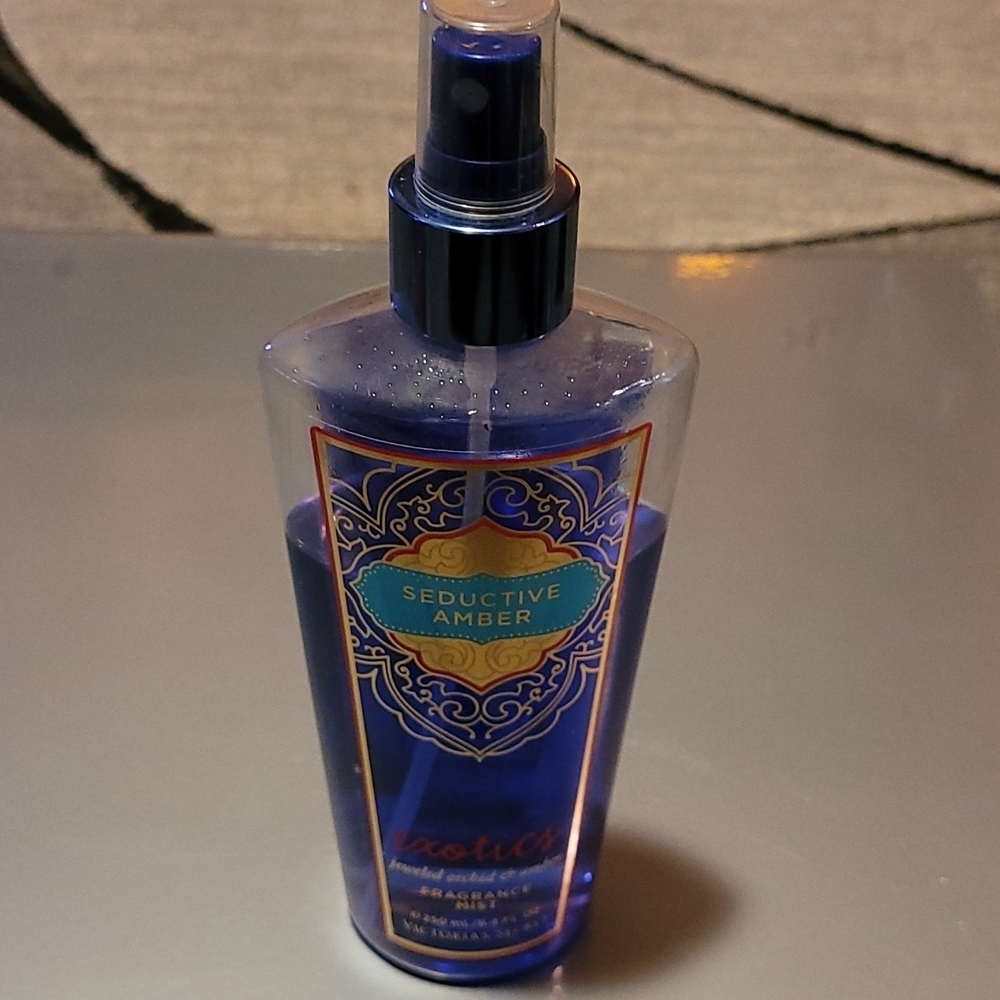 Victoria Secret HTF bundle Price Firm - Picture 2 of 12